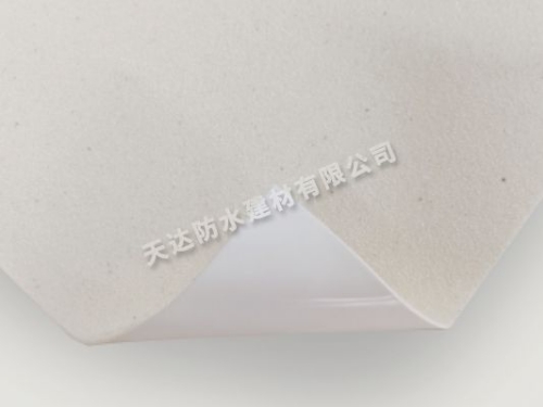 热塑性聚烯烃（TPO）防水卷材